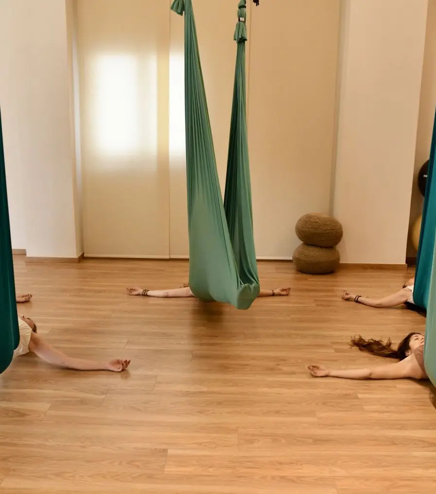 Yin Aerial Yoga στο Era Mindful Movement