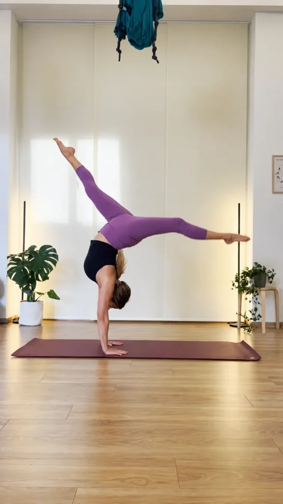 Functional Acrobatics στο Era Mindful Movement